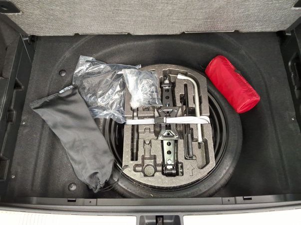 Volkswagen Passat - Bild 17