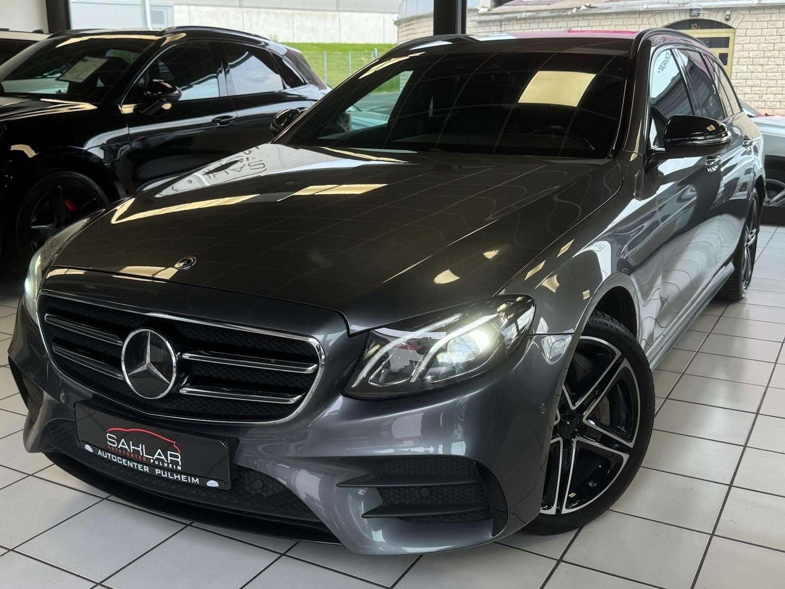 MERCEDES-BENZ E 400 E 400 d 4Matic AMG BURMESTER KAM AMBIE