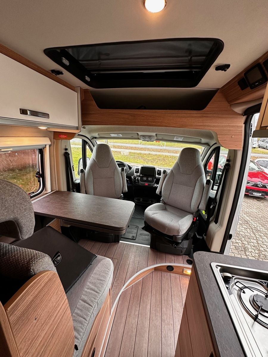 Fahrzeugabbildung Weinsberg CaraBus 600 MQ Aufstelldach ISOFIX Markise