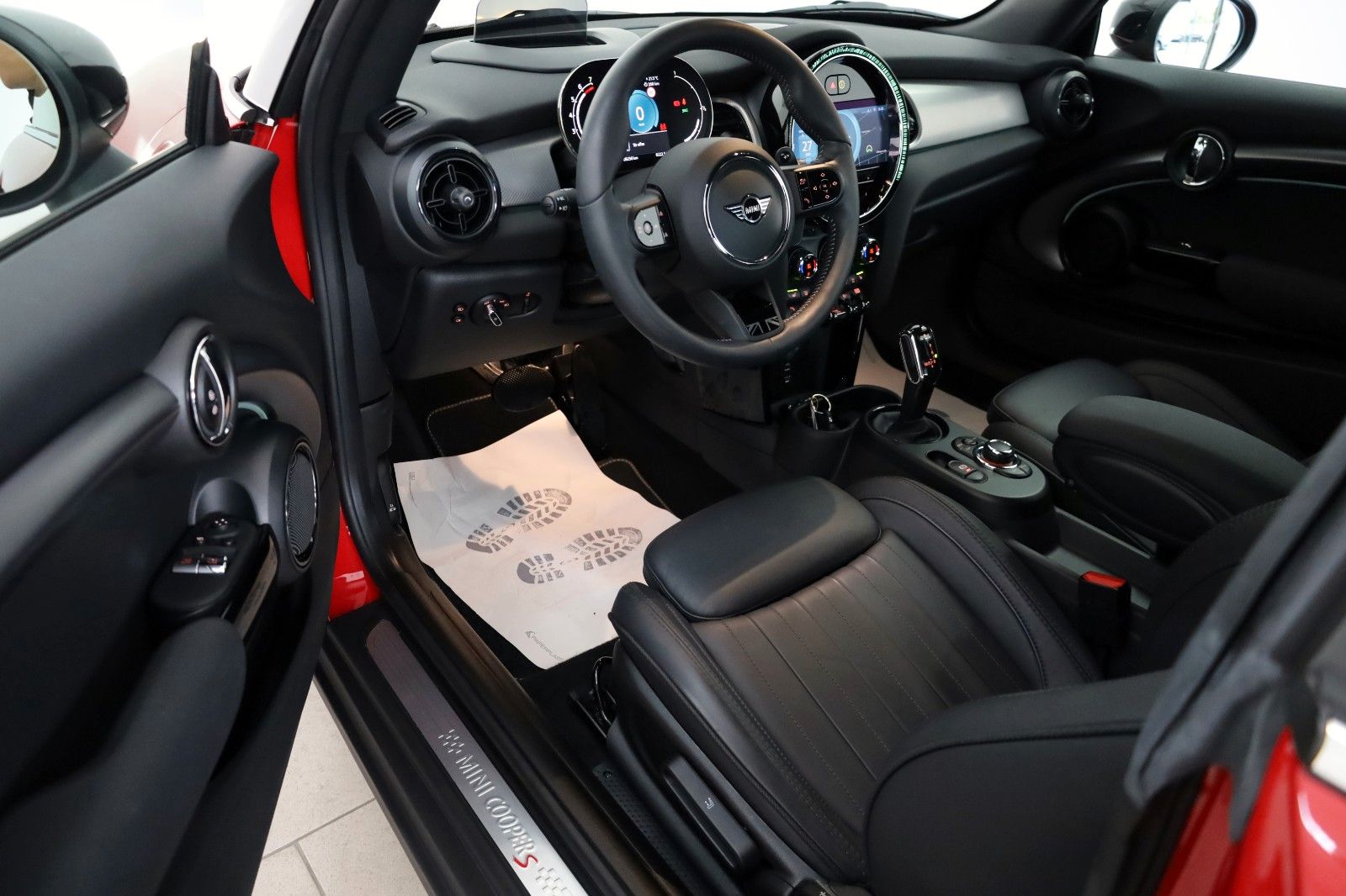 Fahrzeugabbildung MINI Cooper S, Yours Trim,Leder,Navi,Kamera,ACC,HUD