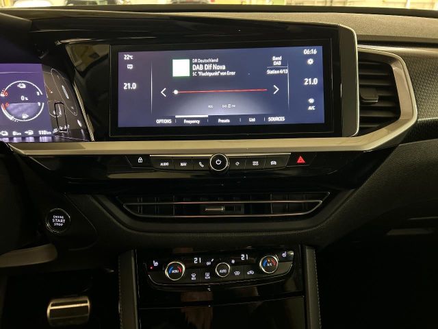 Grandland GSe Plug-In-Hybrid 4x4 Automatik