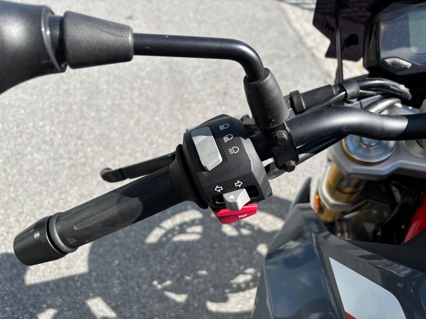 Fahrzeugabbildung BMW G 310 R Style Sport