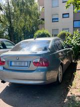 BMW e90 325i mit 1 Jahre tüv - BMW 325 in Saarbrücken