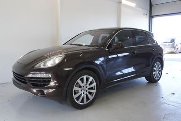 Porsche Cayenne - 1