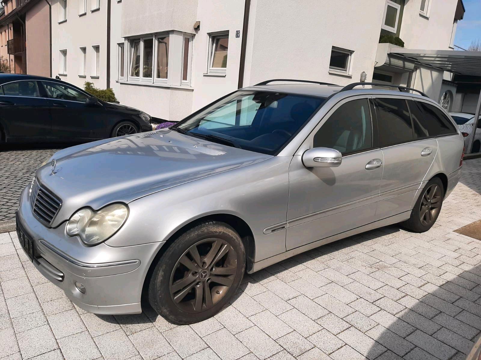 Mercedes-Benz C220 2005 — photo 5