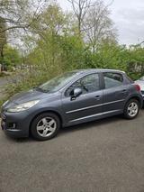 Peugeot 207 - Peugeot 207 in Solingen