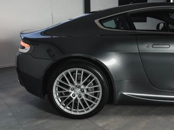 2010 Aston Martin V8 VANTAGE 照片 5