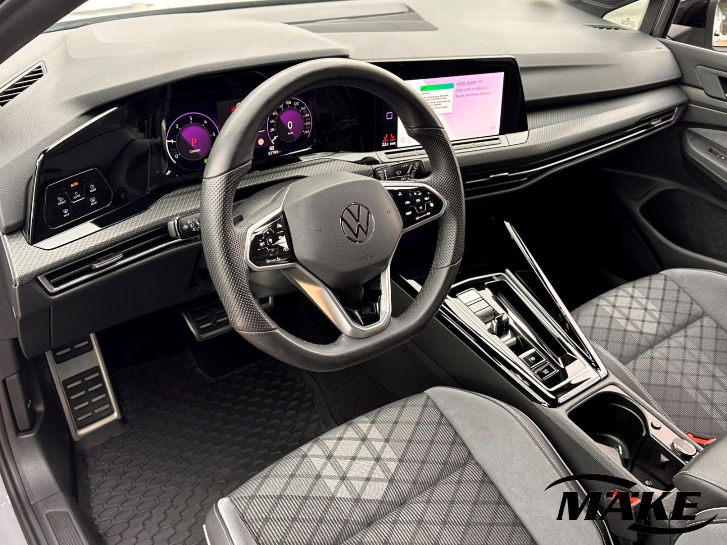 Golf Variant R-Line Black Style 2.0 TDI DSG AHZV