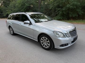 Mercedes E 200 - 5