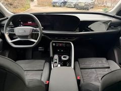 AUDI Q5 2.0 TDI quattro 150 kW/ 21"/ BUSINESS/ S LINE AUDI Q5 2.0 TDI quattro 150 kW/ 21"/ BUSINESS/ S LINE