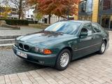 BMW 520 i , E39 , Liebhaber Fahrzeug - BMW 520 aus 2000: 520i