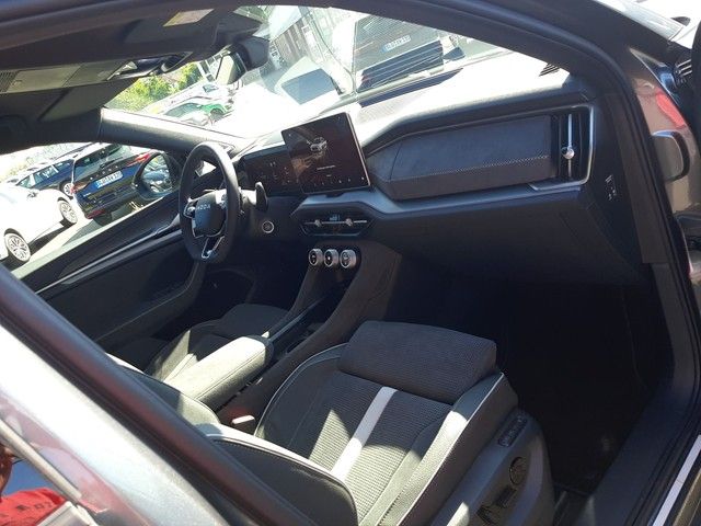 Fahrzeugabbildung Skoda Kodiaq Sportline 2.0TDI 4x4 AHK StdHz 360° 20"