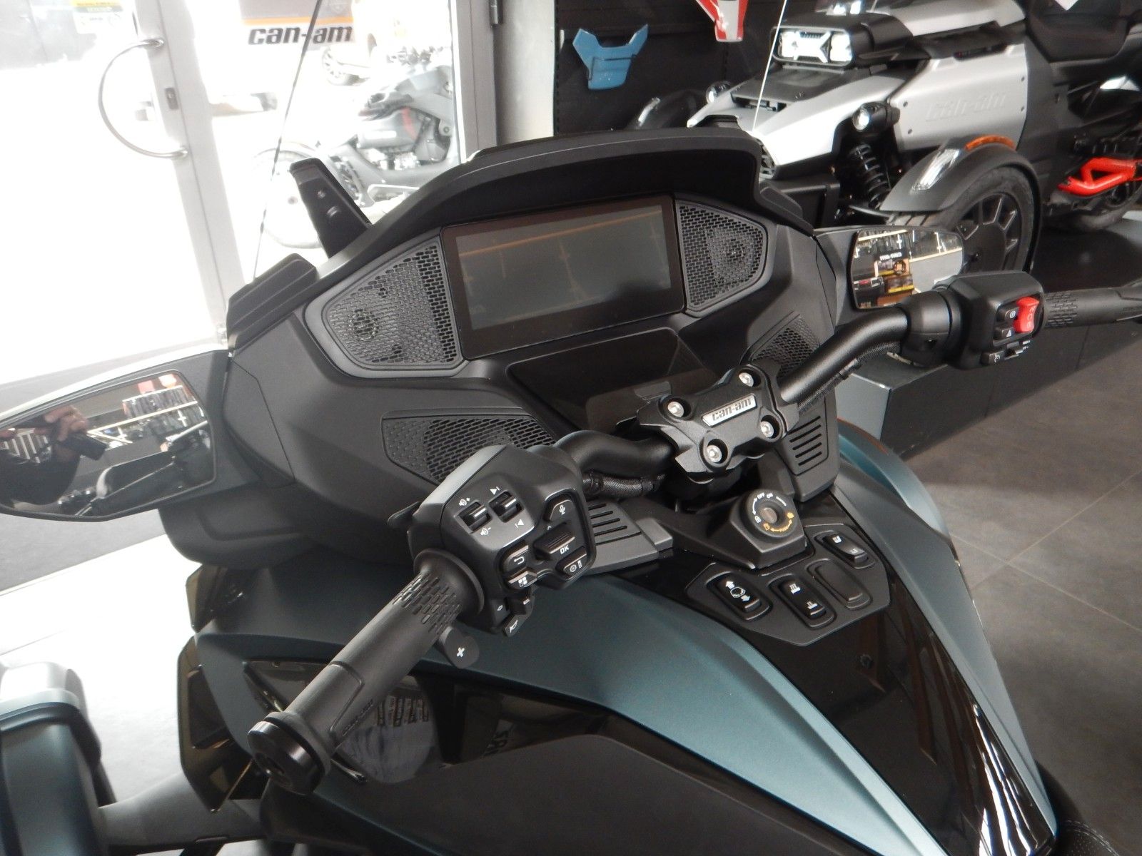 Fahrzeugabbildung Can Am Spyder RT LIMITED 2025