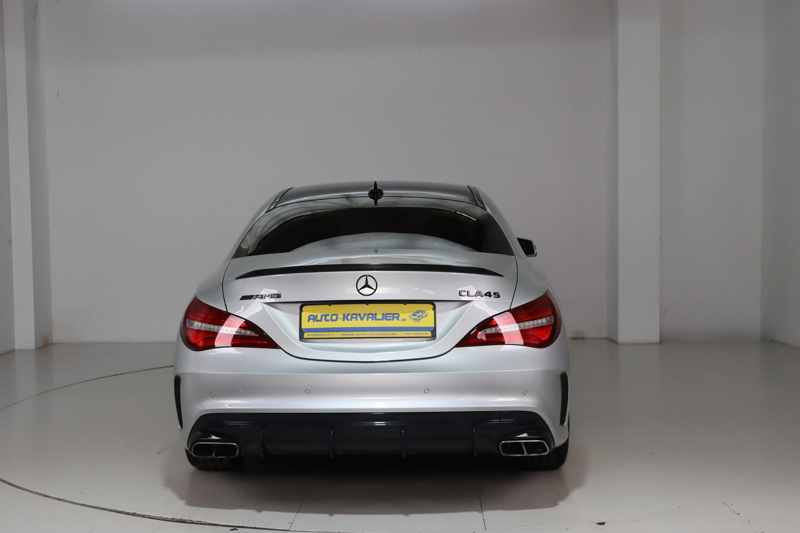 Mercedes-Benz CLA 45 AMG 4Matic Coupe * Led * Navi * Alcantara