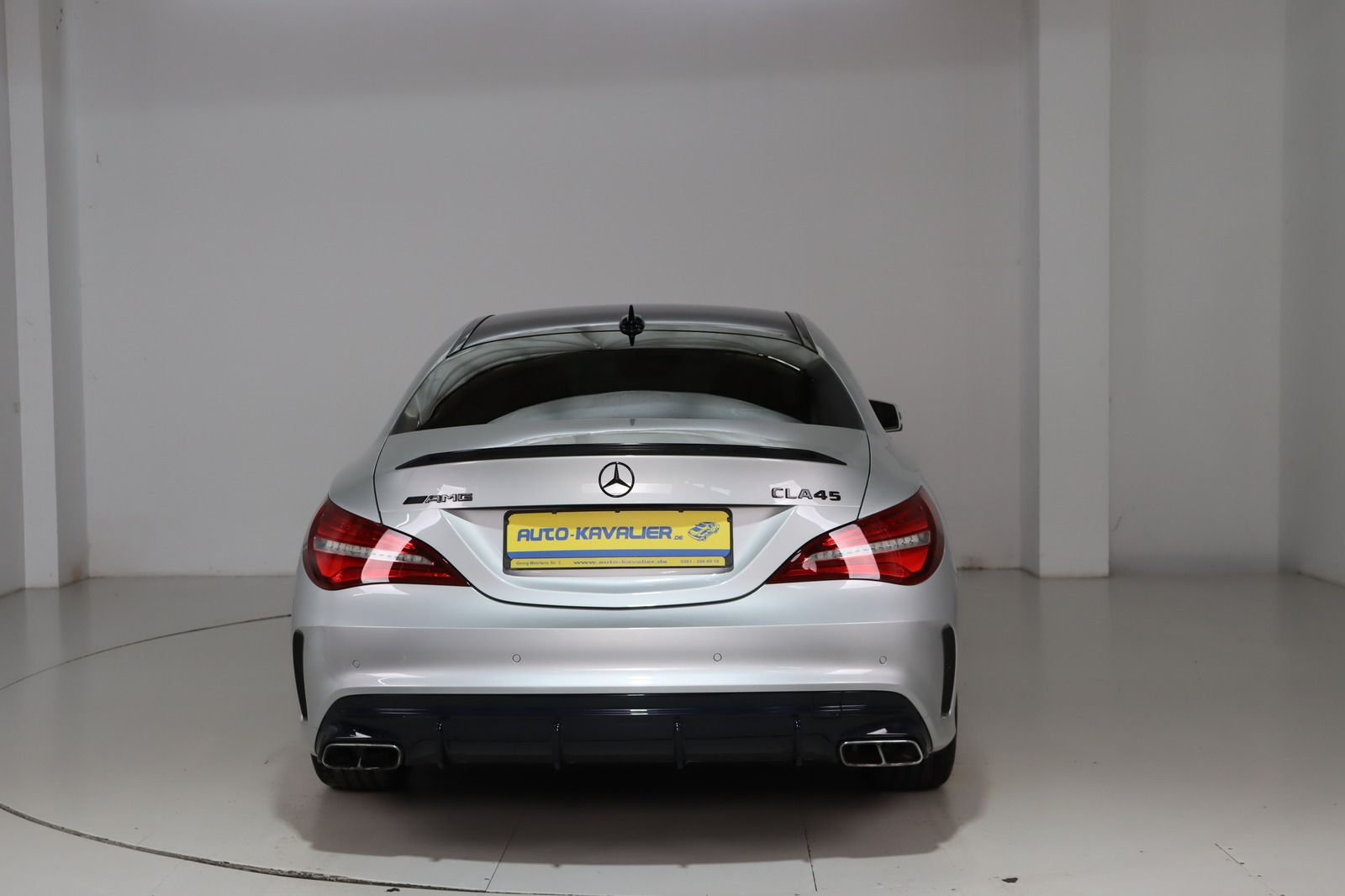 Fahrzeugabbildung Mercedes-Benz CLA 45 AMG 4Matic Coupe * Led * Navi * Alcantara