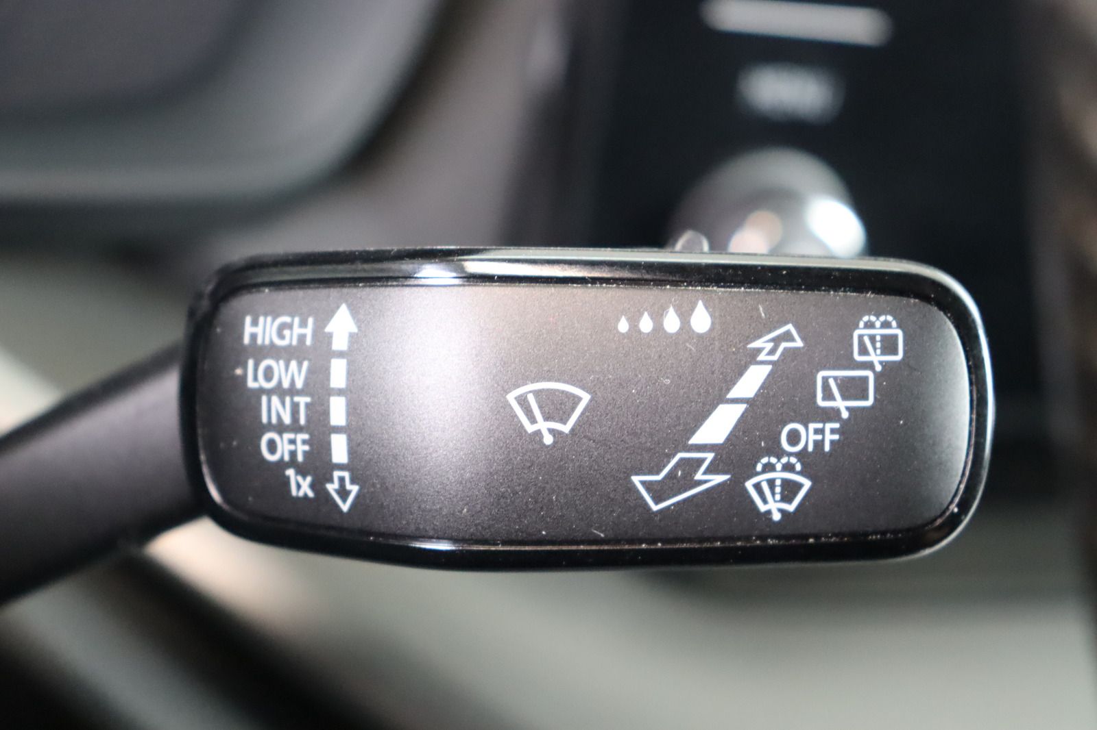 Fahrzeugabbildung SKODA Octavia Combi 1.5 TSI * RFK * LED * Keyless