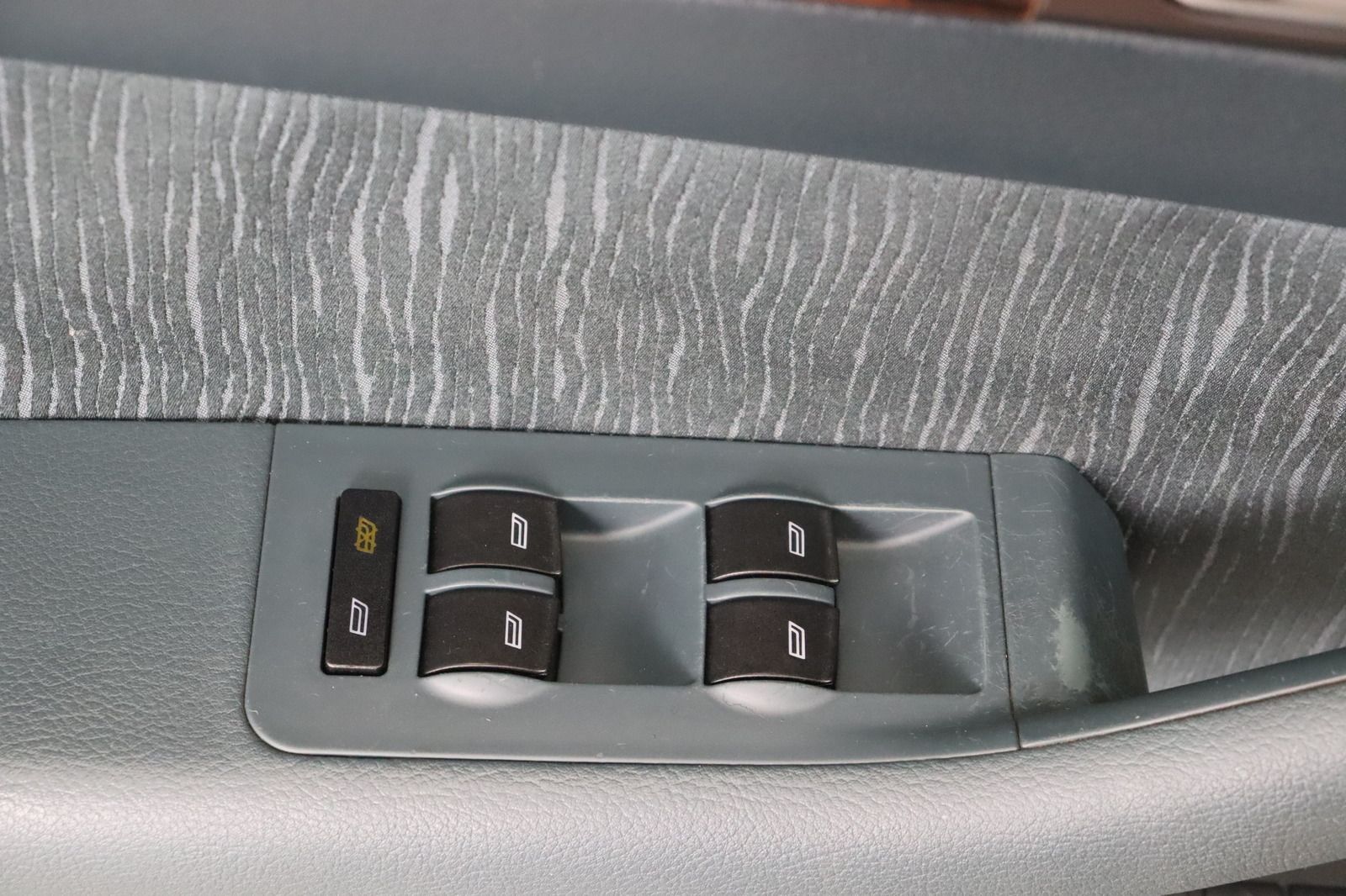 Fahrzeugabbildung Audi A6 2.8 multitronic Avant * Xenon * Memory * PDC