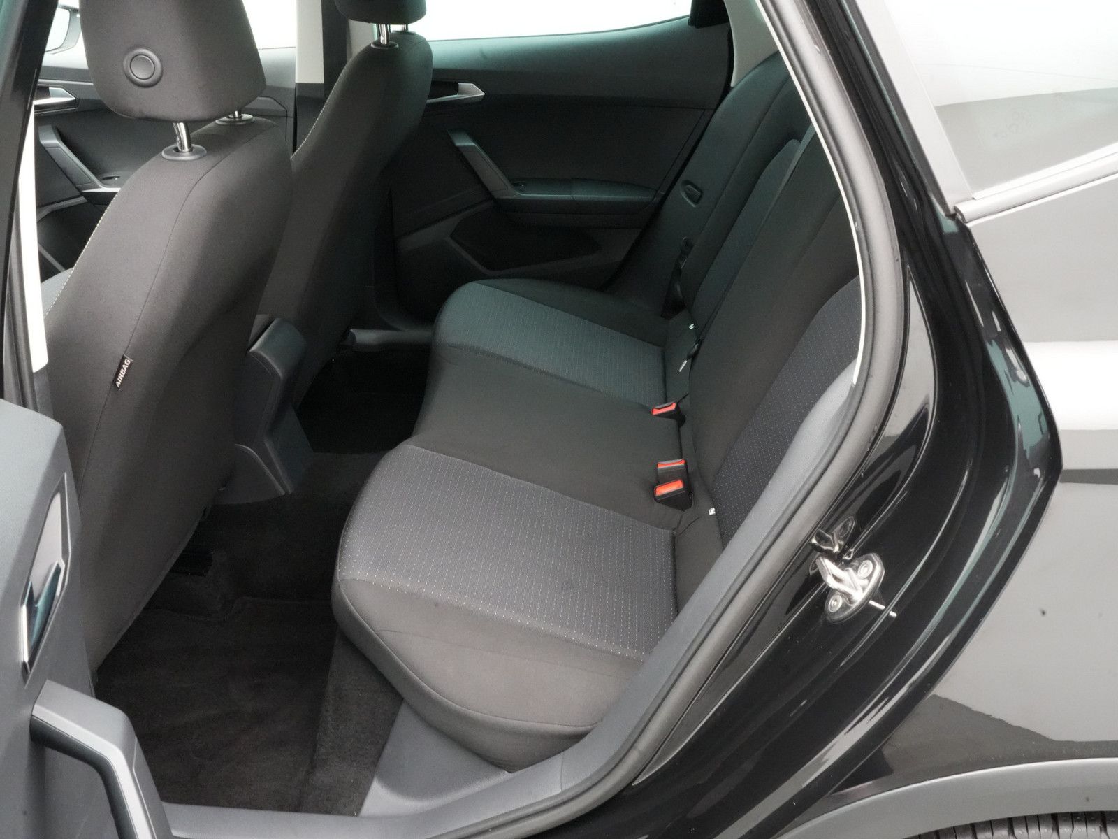 Seat Arona - Bild 13