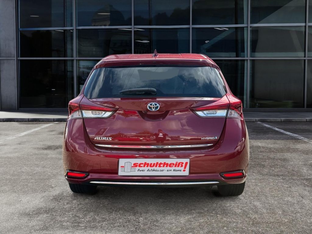 Fahrzeugabbildung Toyota Auris 1.8 VVT-i Hybrid Automatik Edition-S