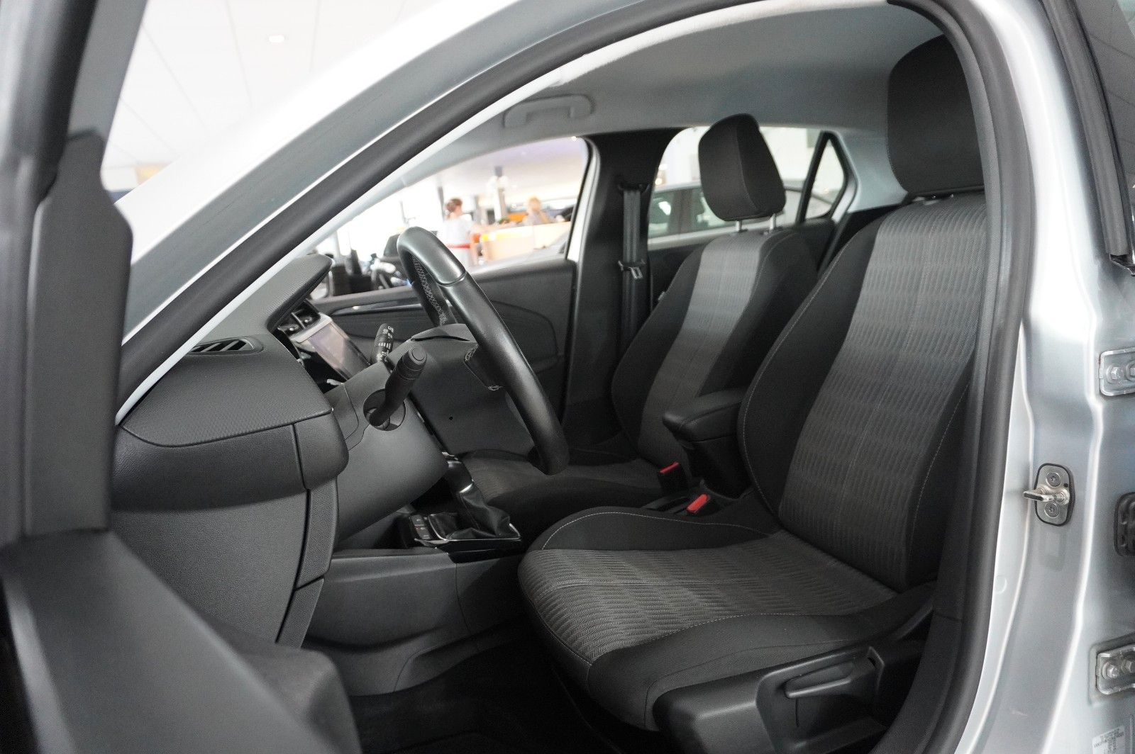 Fahrzeugabbildung Opel Corsa F 1.2 ELEGANCE NAVI/LED/TEMP./SPORT/DAB+