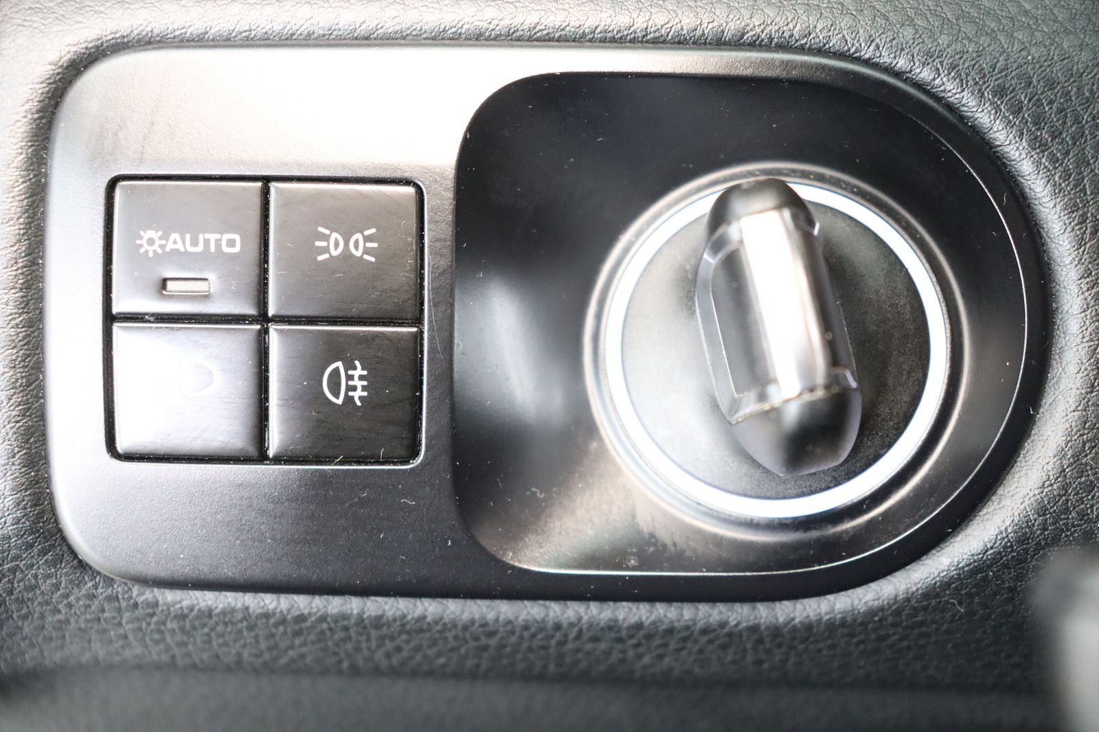 Fahrzeugabbildung Porsche Cayenne S * Pano * Standhzg. * RFK