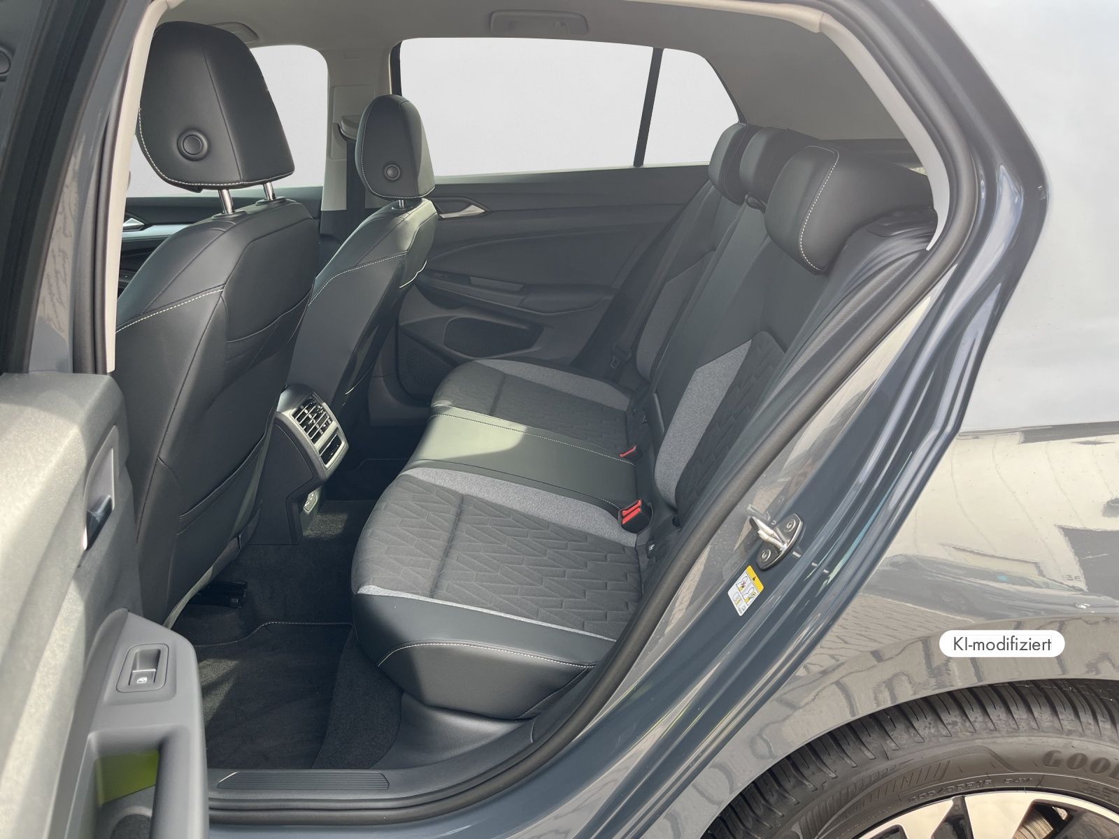 Volkswagen Golf - Bild 15