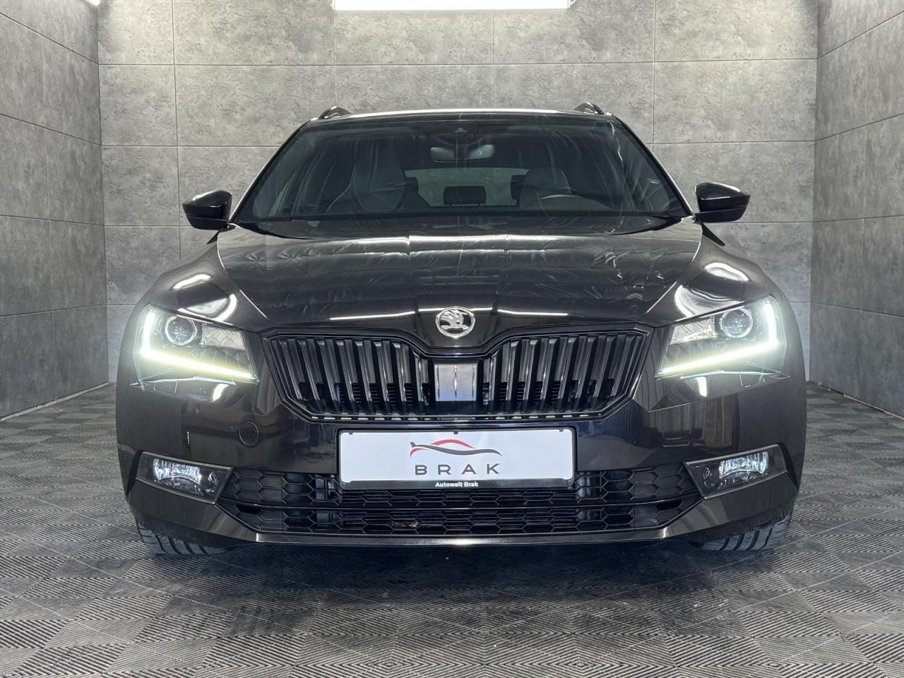 Skoda Superb 2.0 TDI Sportline DSG*Nav*LED*ACC*AHK*Kam