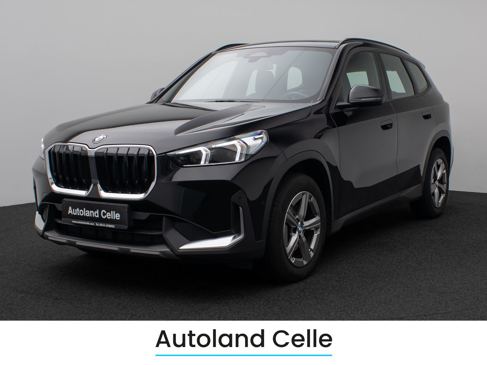 Fahrzeugabbildung BMW X1 sD18i Panorama Kamera DAB H/K Komfort Sport