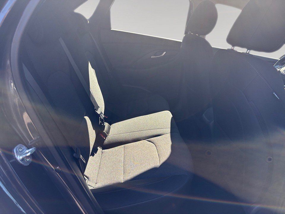 Fahrzeugabbildung Hyundai i30 1.5T 160PS 48V Edition 30