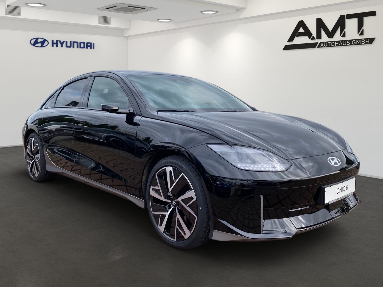 IONIQ 6 Heck 77,4 kWh UNIQ+Glasdach+dig.Sp.+20"