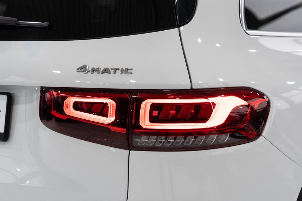 Mercedes-Benz GLB 250