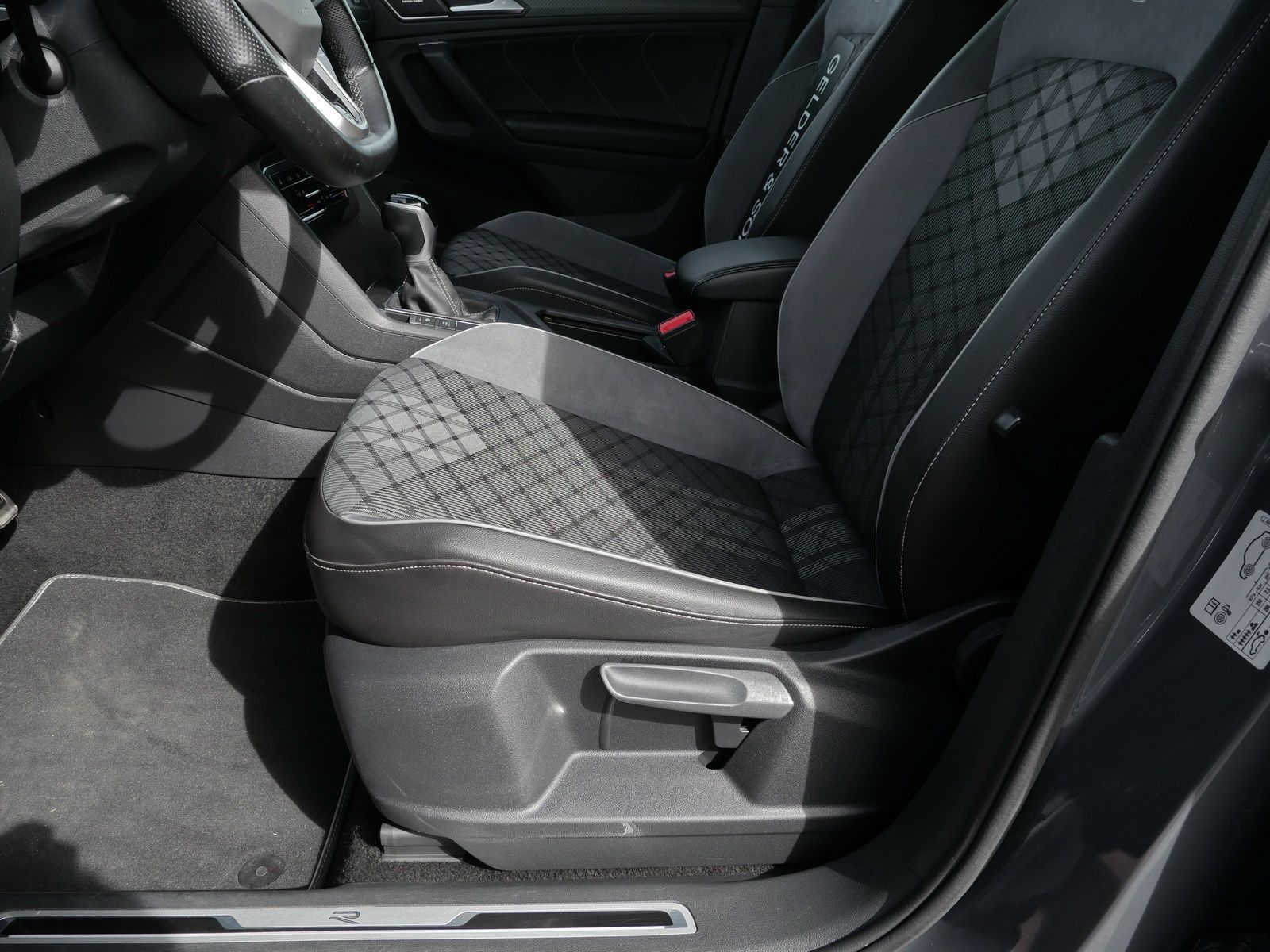 Volkswagen Tiguan - Bild 22