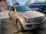 Mercedes-Benz ML 320 CDI Top Zustand alles NEU, TÜV/AU J... - Mercedes-Benz ML 320 in Solingen