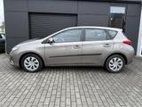 Toyota Auris 1.4 Cool - Toyota Auris mit Diesel-Antrieb: 1.4