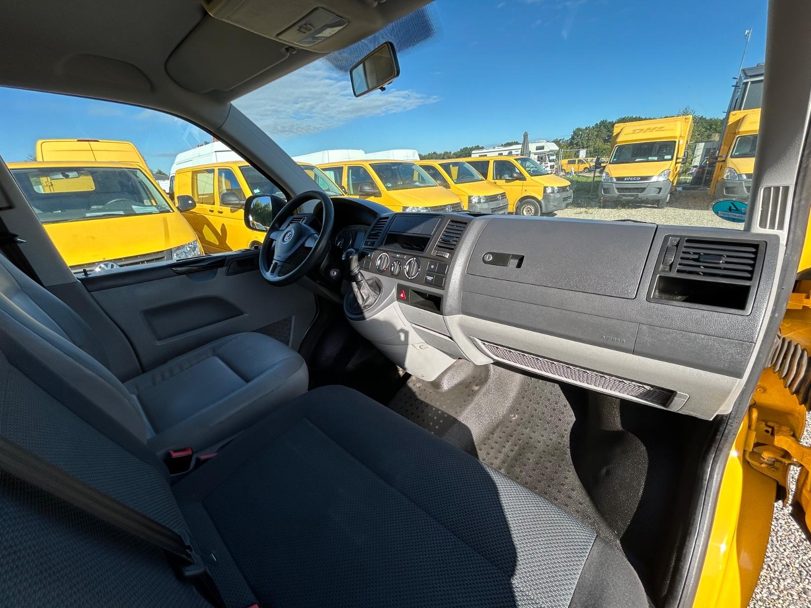 VOLKSWAGEN T5 TRANSPORTER - 2.0 TDI 84CH - 1ERE MAIN - ENTRETIEN VW