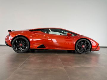 Lamborghini Tecnica LP 640-2