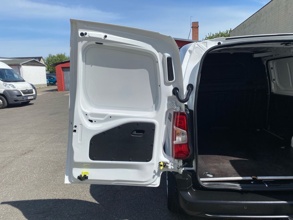 Fahrzeugabbildung Citroën Berlingo 1.5 BlueHDi 130 M S&S Club