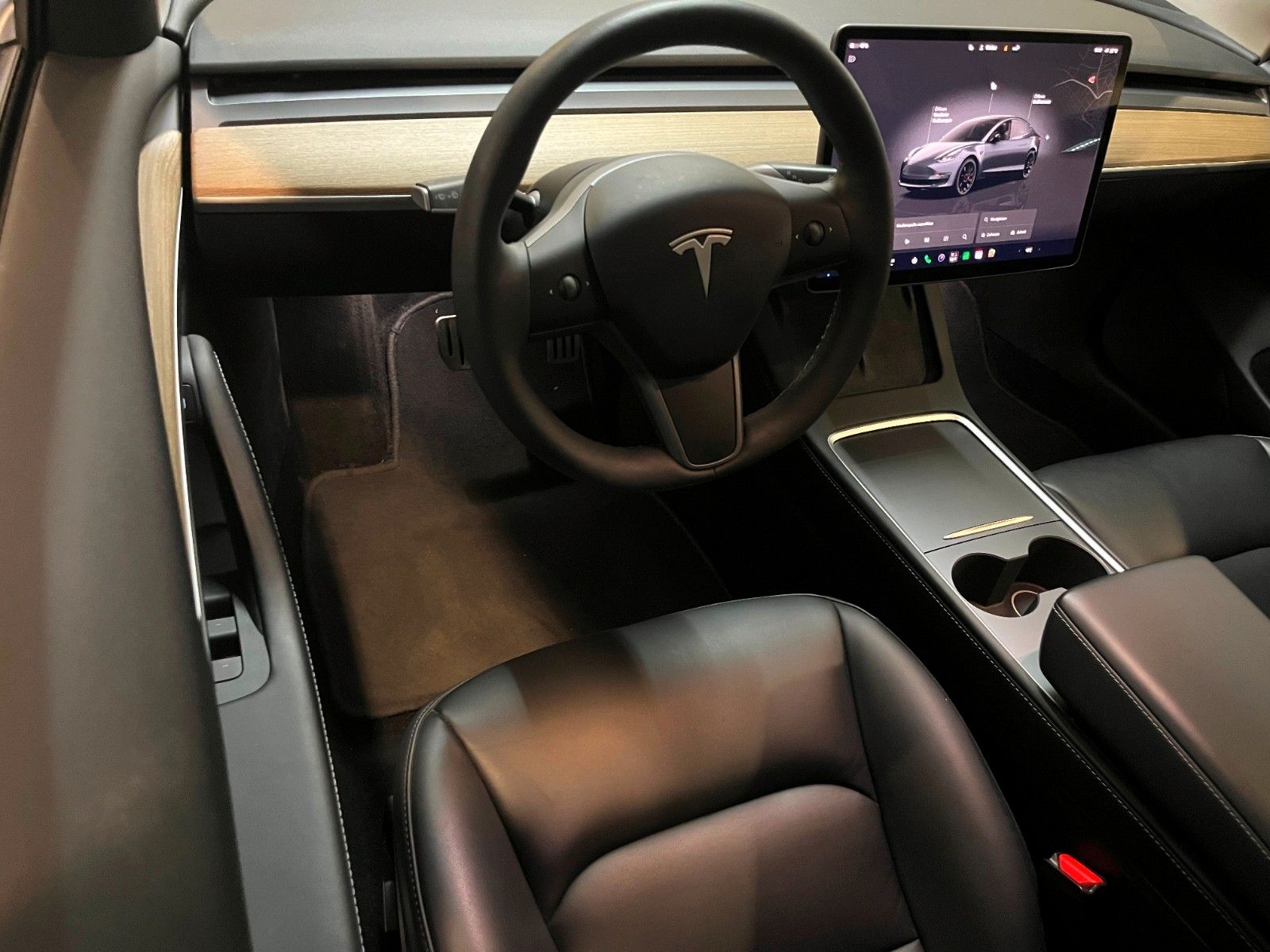 Tesla Model 3 Performance. kaufe auch Teslas an foto 12