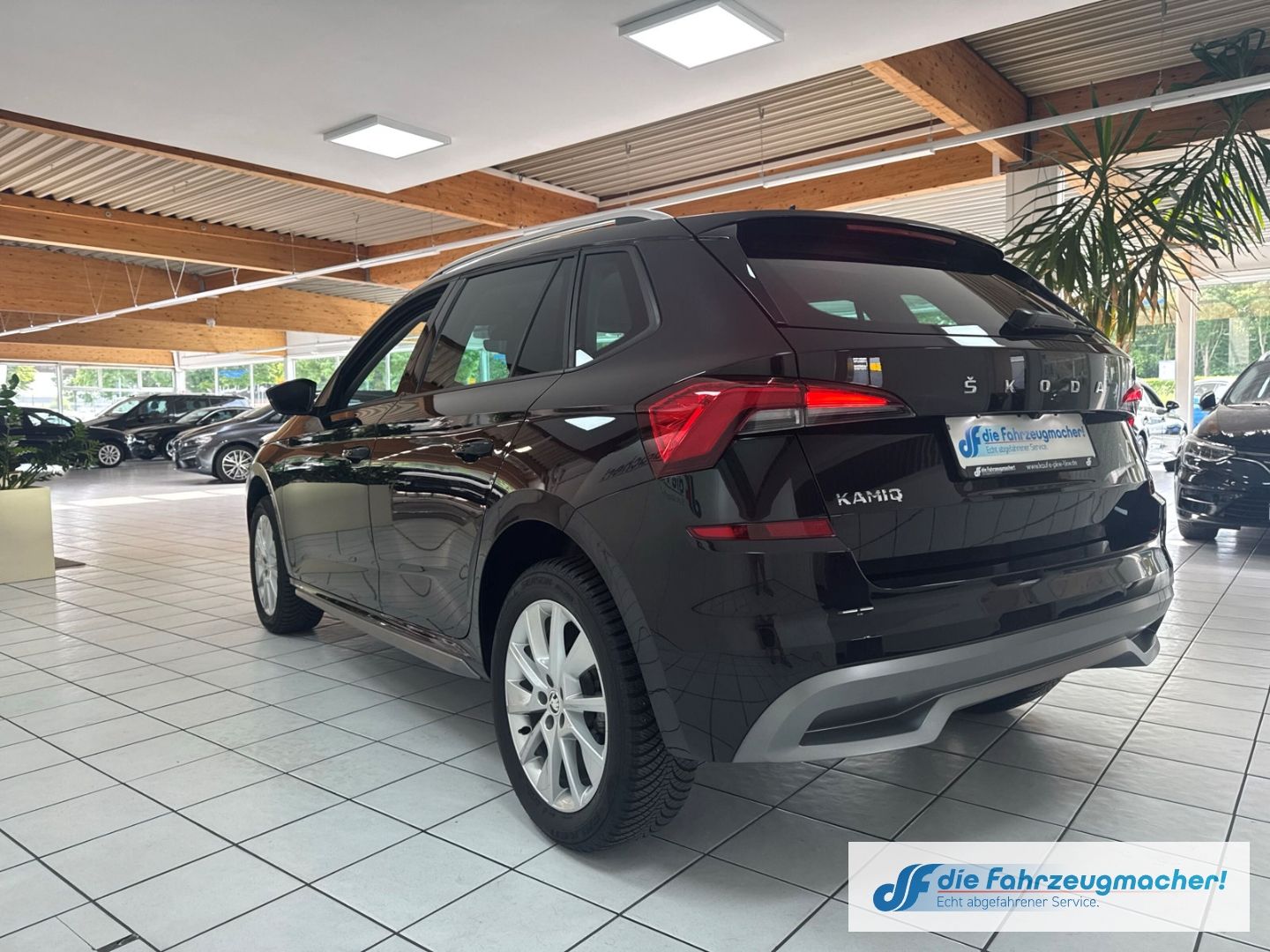 Fahrzeugabbildung SKODA Kamiq Style 1.0 TSI Navi Digitales Cockpit LED