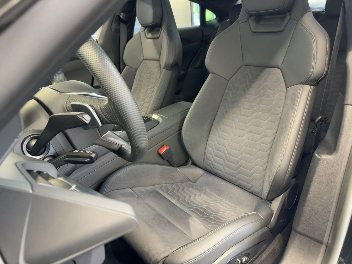Audi e-tron GT quattro Matrix Standklima Pano Kamera