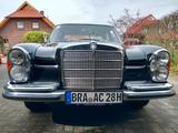 Mercedes-Benz Mercedes Benz S 280 schwarz 1971 - Mercedes-Benz S 280 von privat