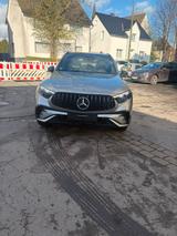 Mercedes-Benz GLC 400 e 4MATIC Autom. - - Mercedes-Benz GLC 400 mit Hybrid-Antrieb