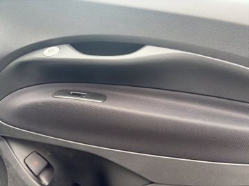 Fiat 500 e Basis 42 kWh KeyLess+LM+SpurH+AUT+KlimaA