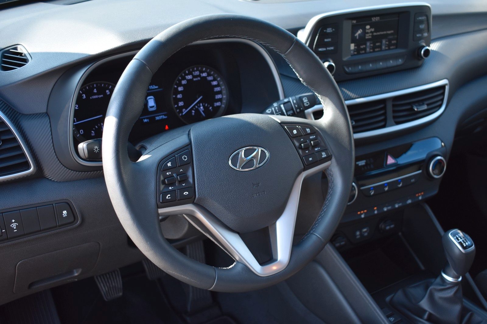 Fahrzeugabbildung Hyundai Tucson Pure 2WD