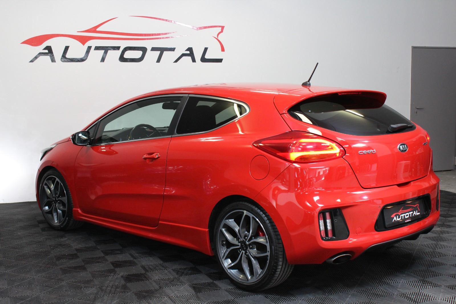 Kia pro cee'd cee'd / GT*204 PS*LED*Scheckheft*