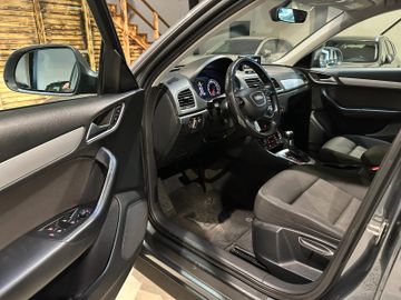Audi Q3 - 10
