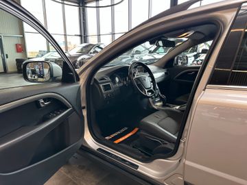 Volvo XC70 Kinetic AWD *Xenon*Elek.Heckkl.*