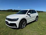 Volkswagen Tiguan 2.0 TSI OPF 140kW DSG 4MOTION Highlin... - Volkswagen Tiguan: 140