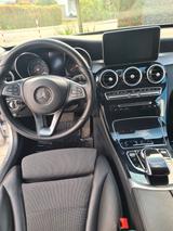 Mercedes-Benz C 250 d T Autom. - Avantgarde  - Mercedes-Benz C 250 mit Diesel-Antrieb: Kombi