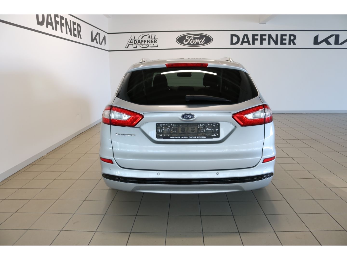 Fahrzeugabbildung Ford Mondeo Turnier Titanium 2.0 TDCi